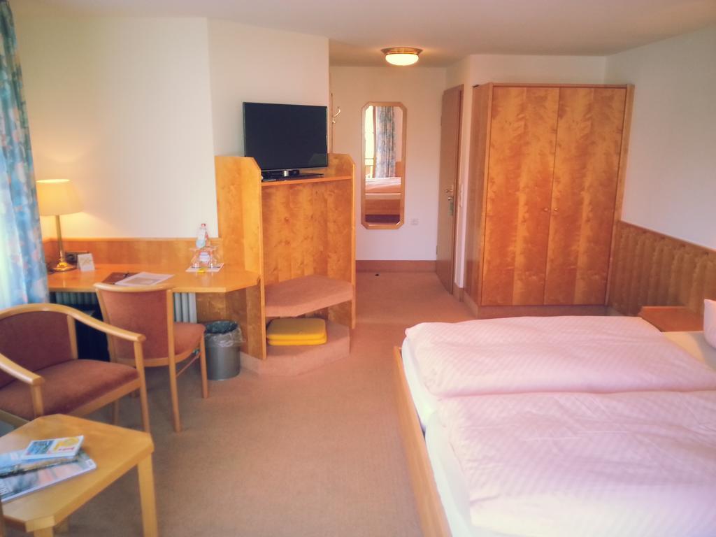 Hotel Seewirt Nonnenhorn Quarto foto